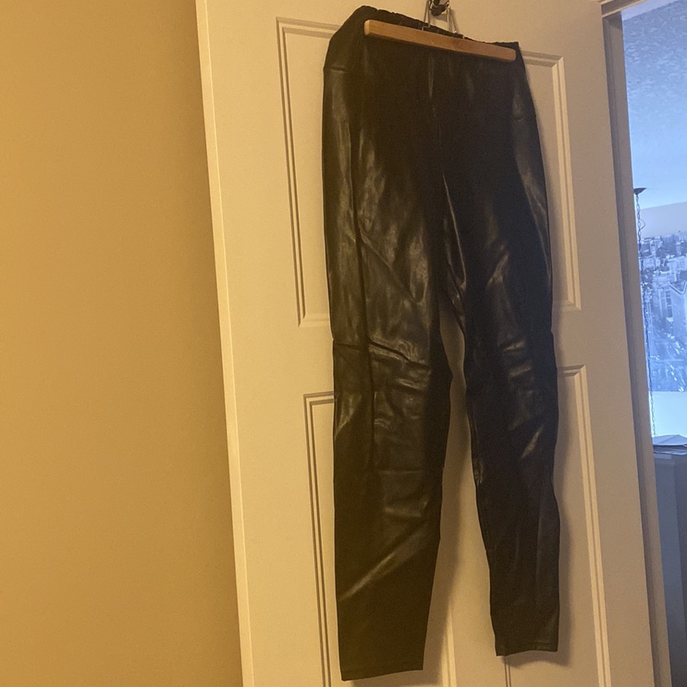 Faux Leather Wilfred Leggings